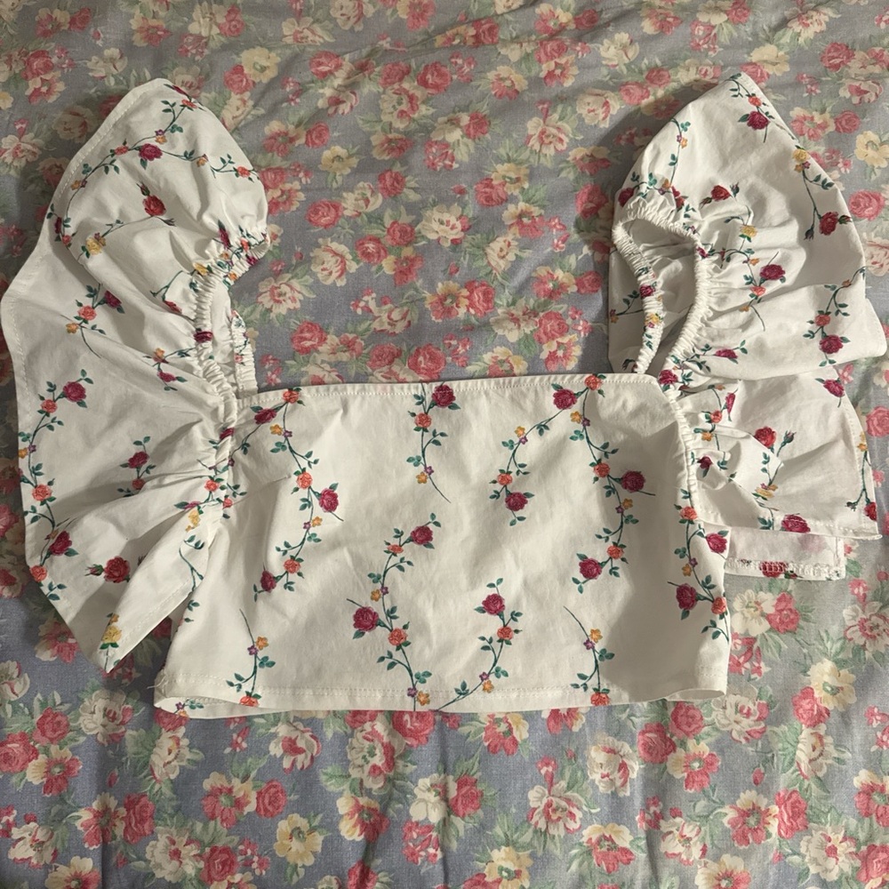 Floral Zara White Crop Top